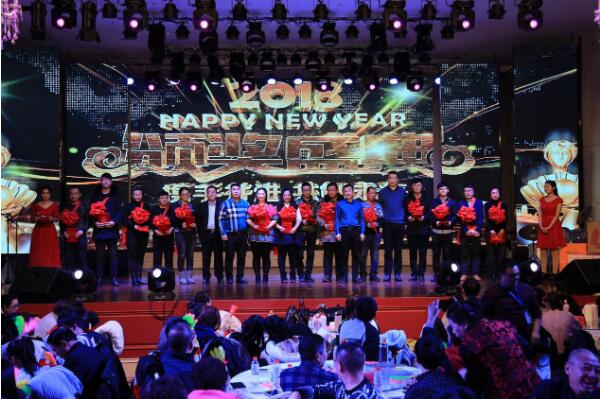 5dbdcfcdec261.jpg 4.jpg